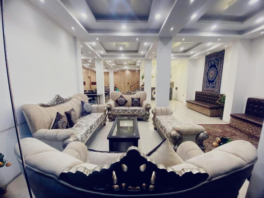 Gulshan Palace By Seven Hills By Him Haults Hospitality 3* Srinagar (Jammu and Kashmir)