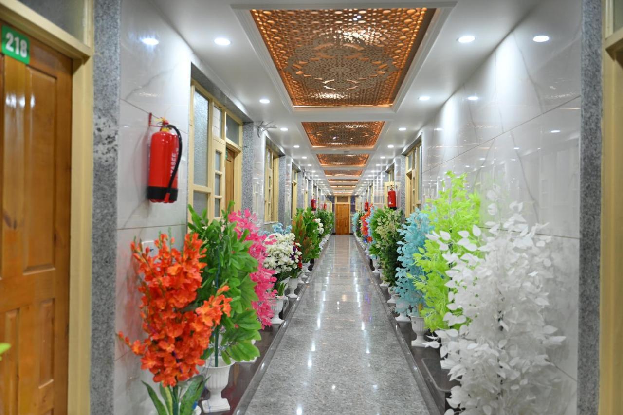 Aasariya And Restaurants 4*