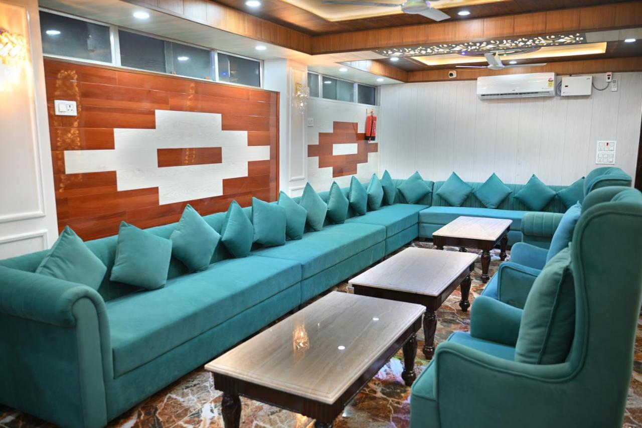 Hotel Aasariya And Restaurants Srinagar (Jammu and Kashmir)