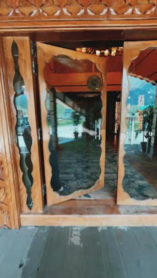 Tranquil Retreat Sonamarg Hotel 4*