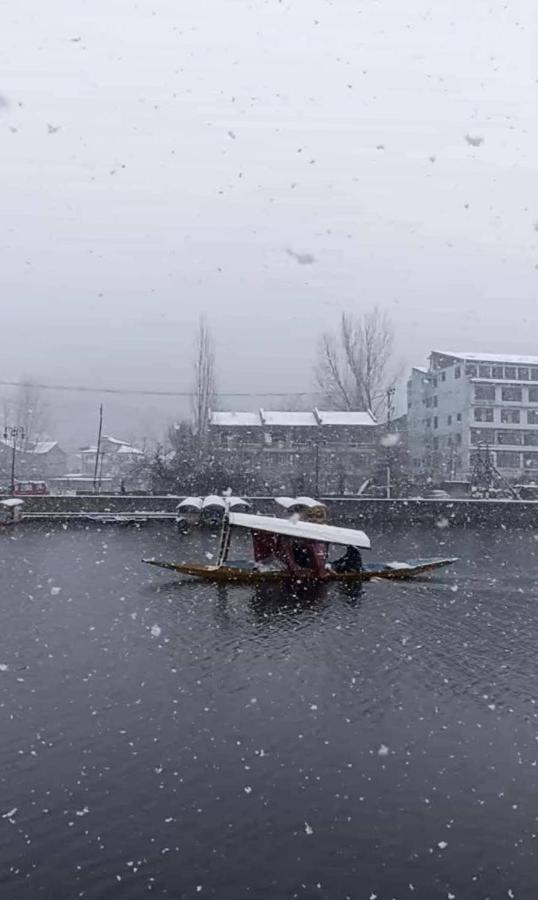 Hb Nancy Group Of Houseboats Resort *
