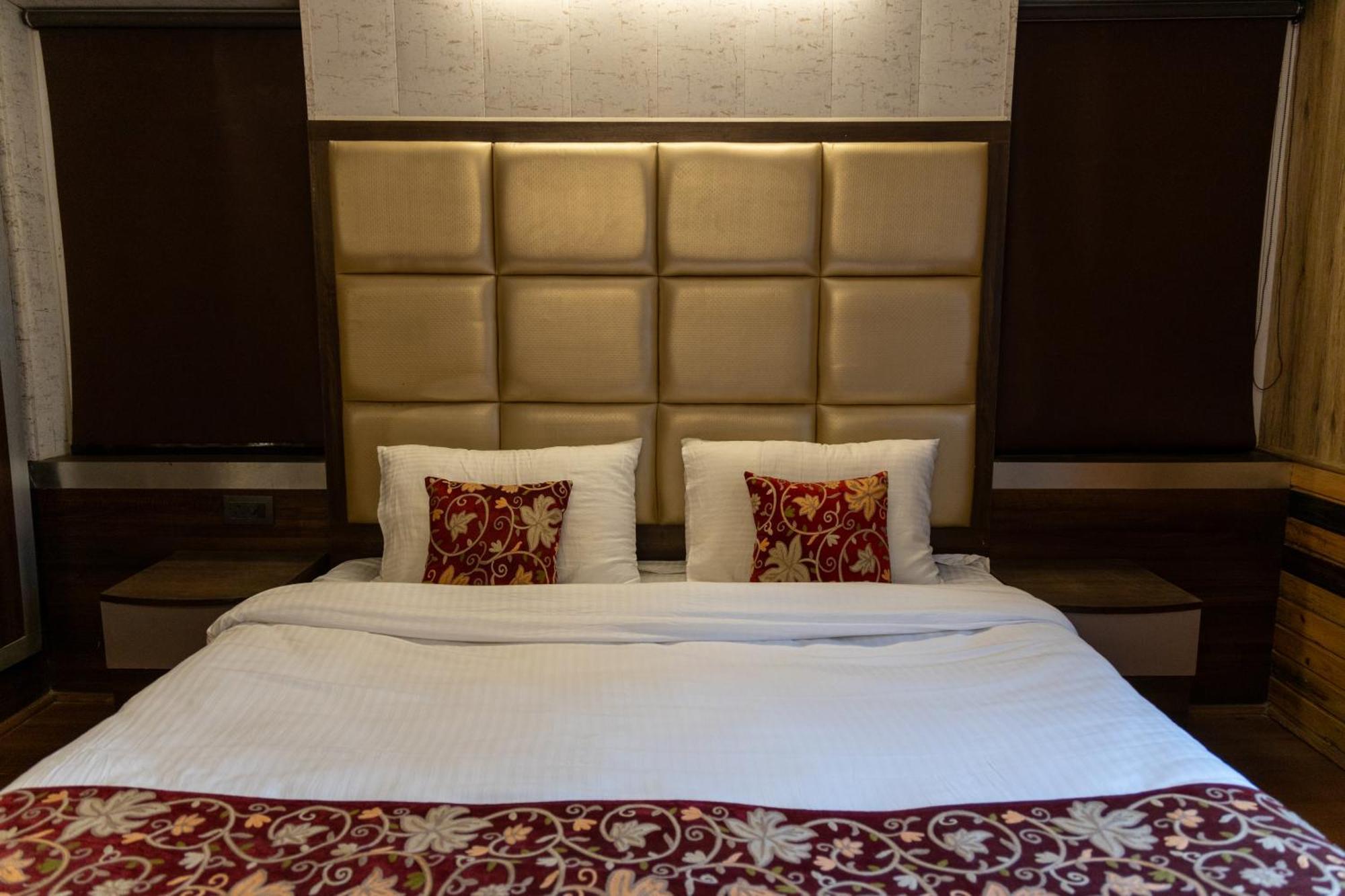 Guest house Bali Srinagar (Jammu and Kashmir)
