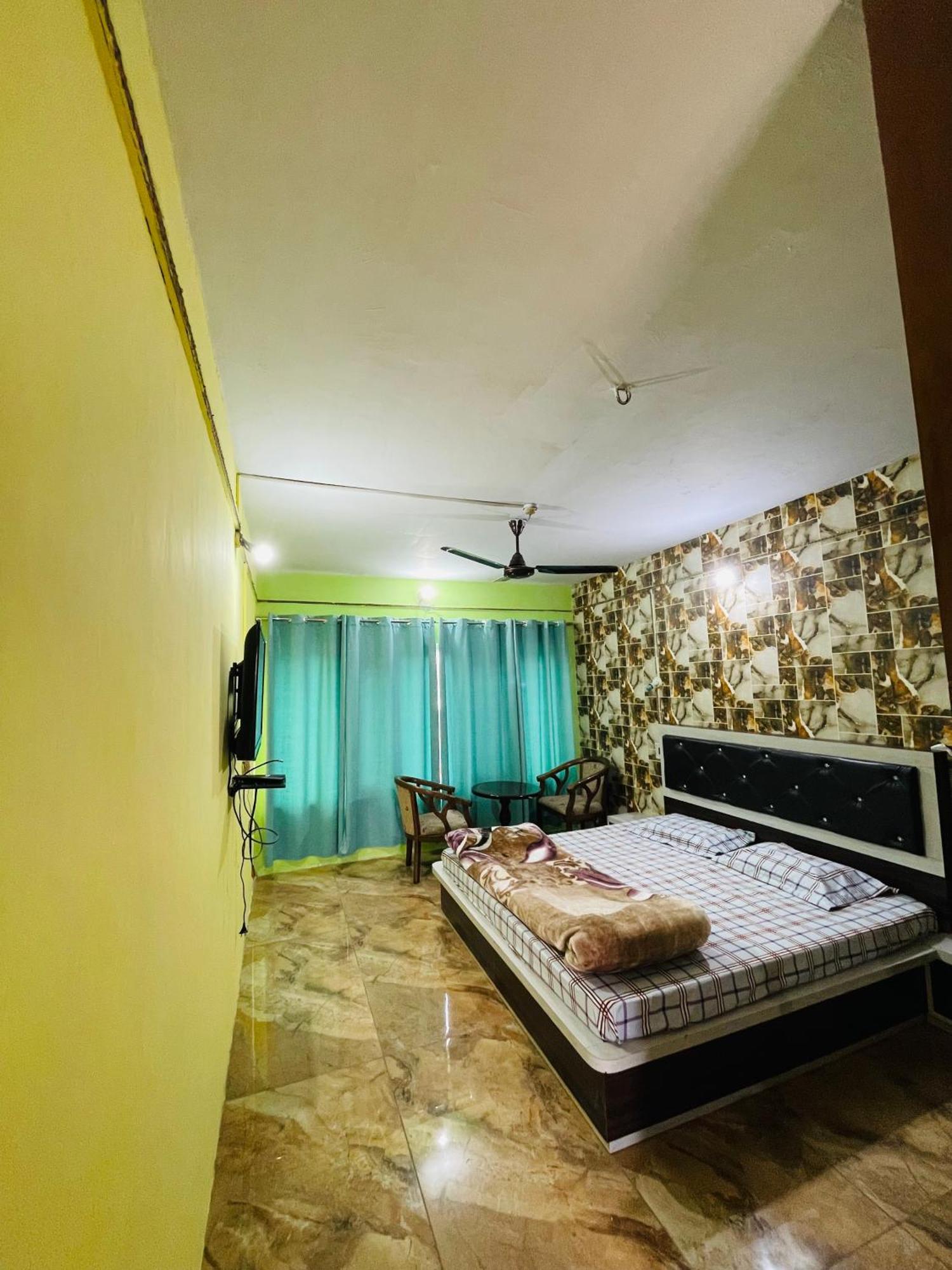 New Sahil 4* Srinagar (Jammu and Kashmir)