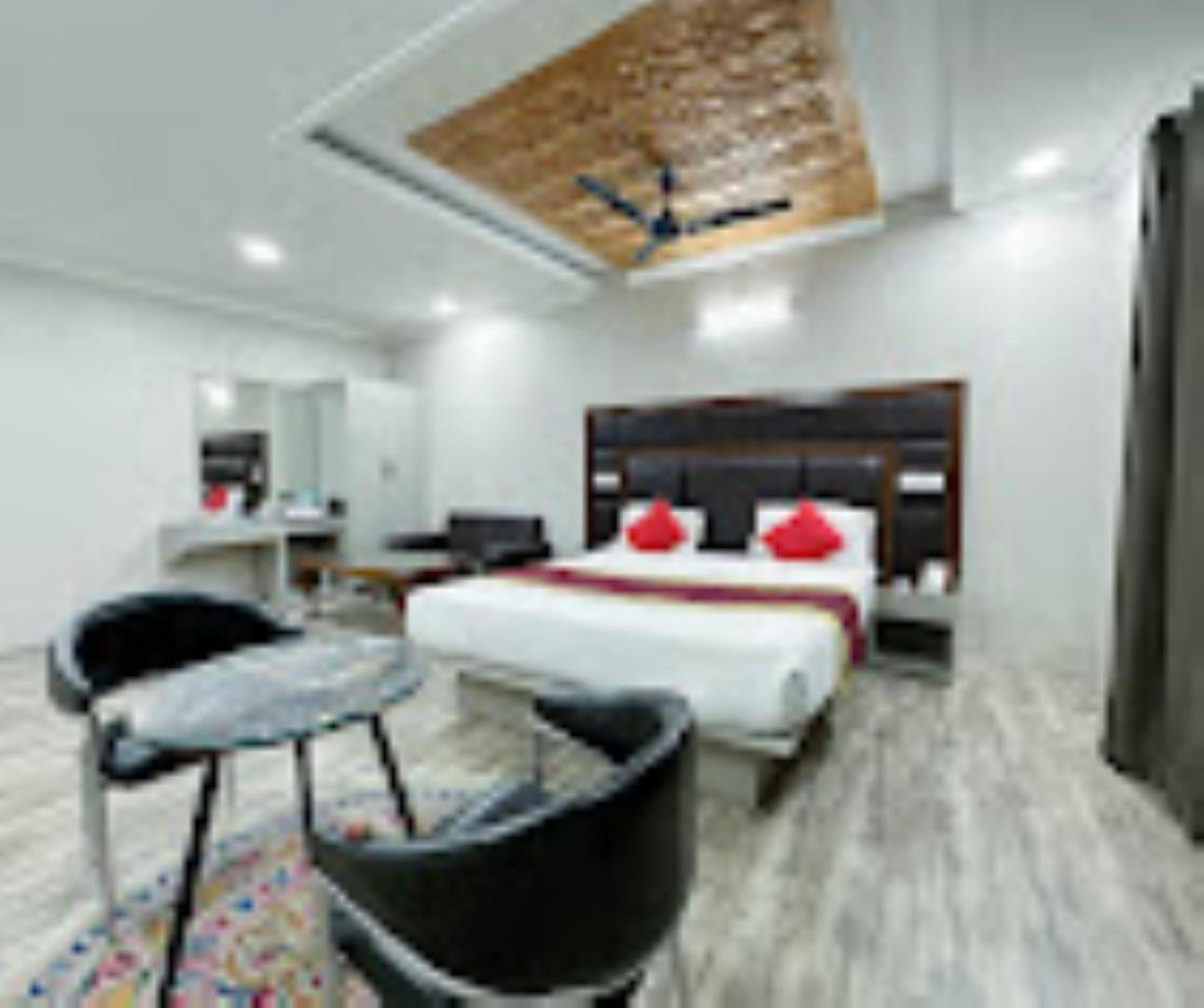 Hotel German Residency , 3*