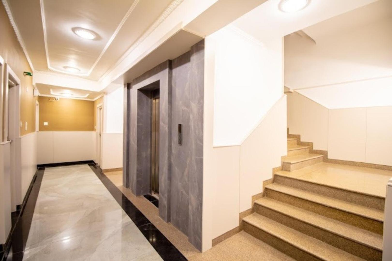 German Residency , Hotel Srinagar (Jammu and Kashmir)