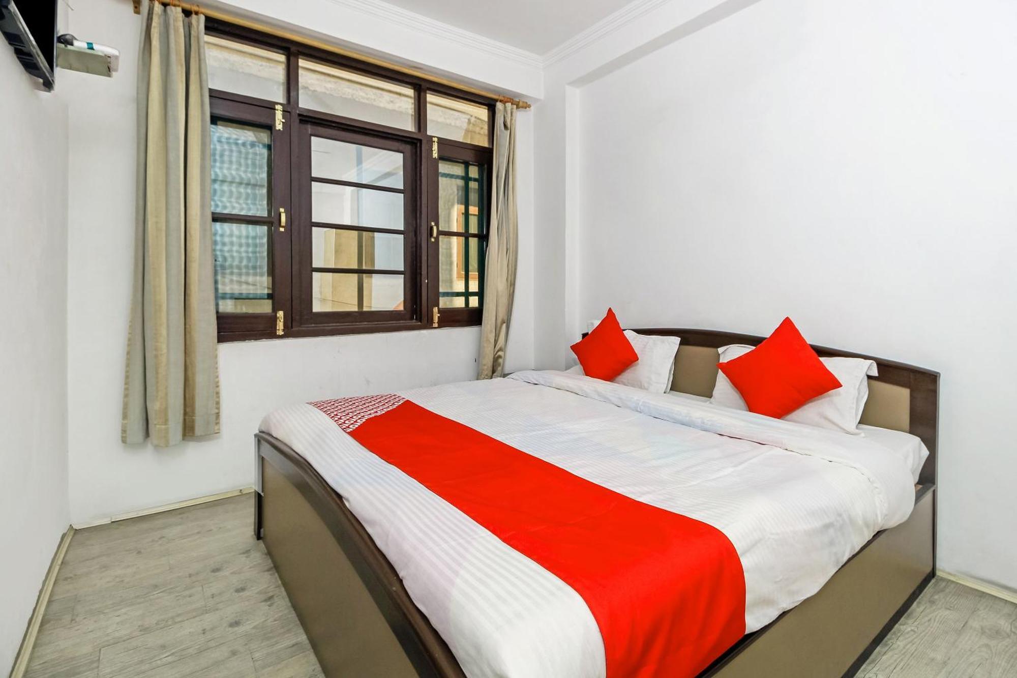 O 26454 Star & Restaurant 3* Srinagar (Jammu and Kashmir)