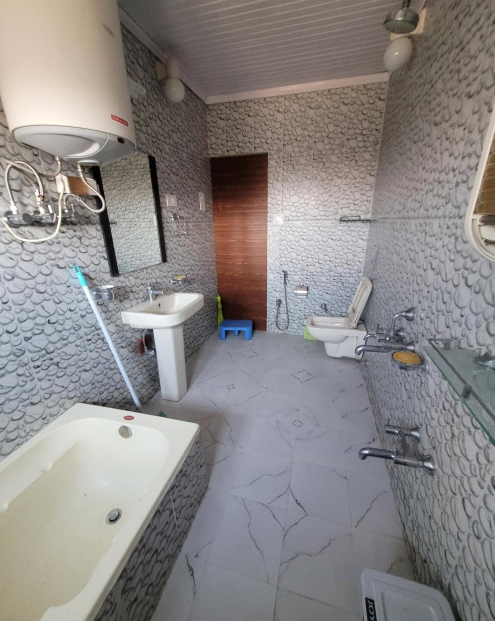 Guest house De-villaz Luxury Srinagar (Jammu and Kashmir)