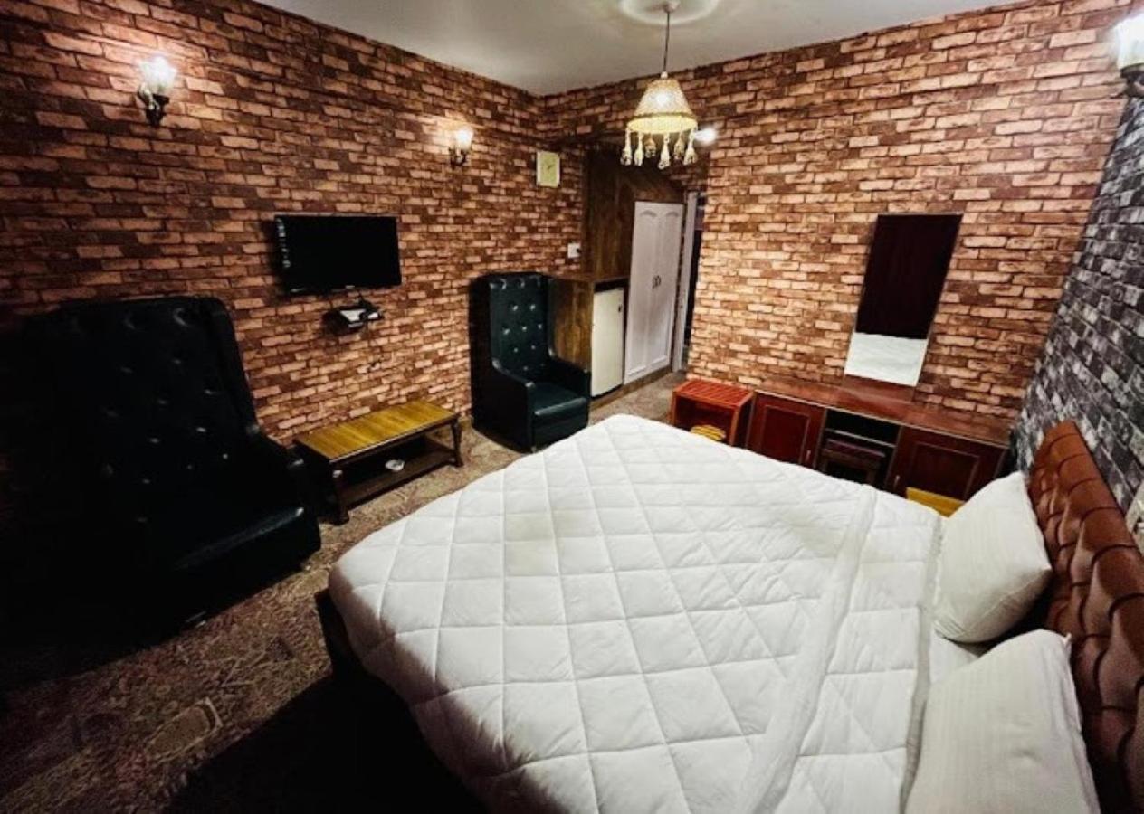 Hotel International