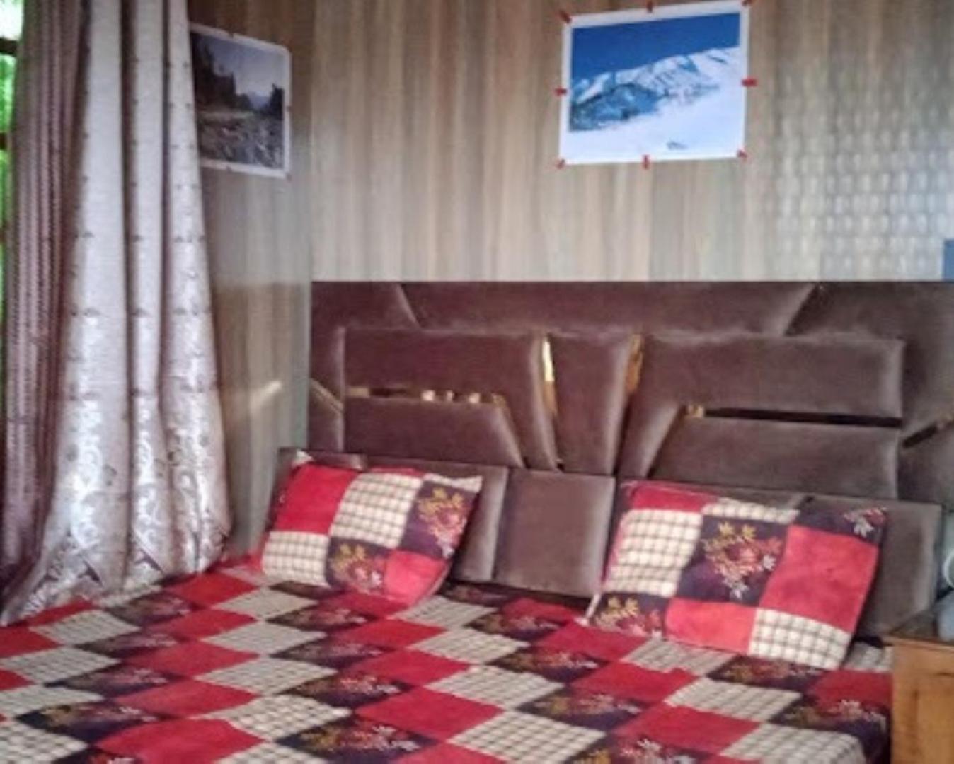 Flora , Guest house 3*
