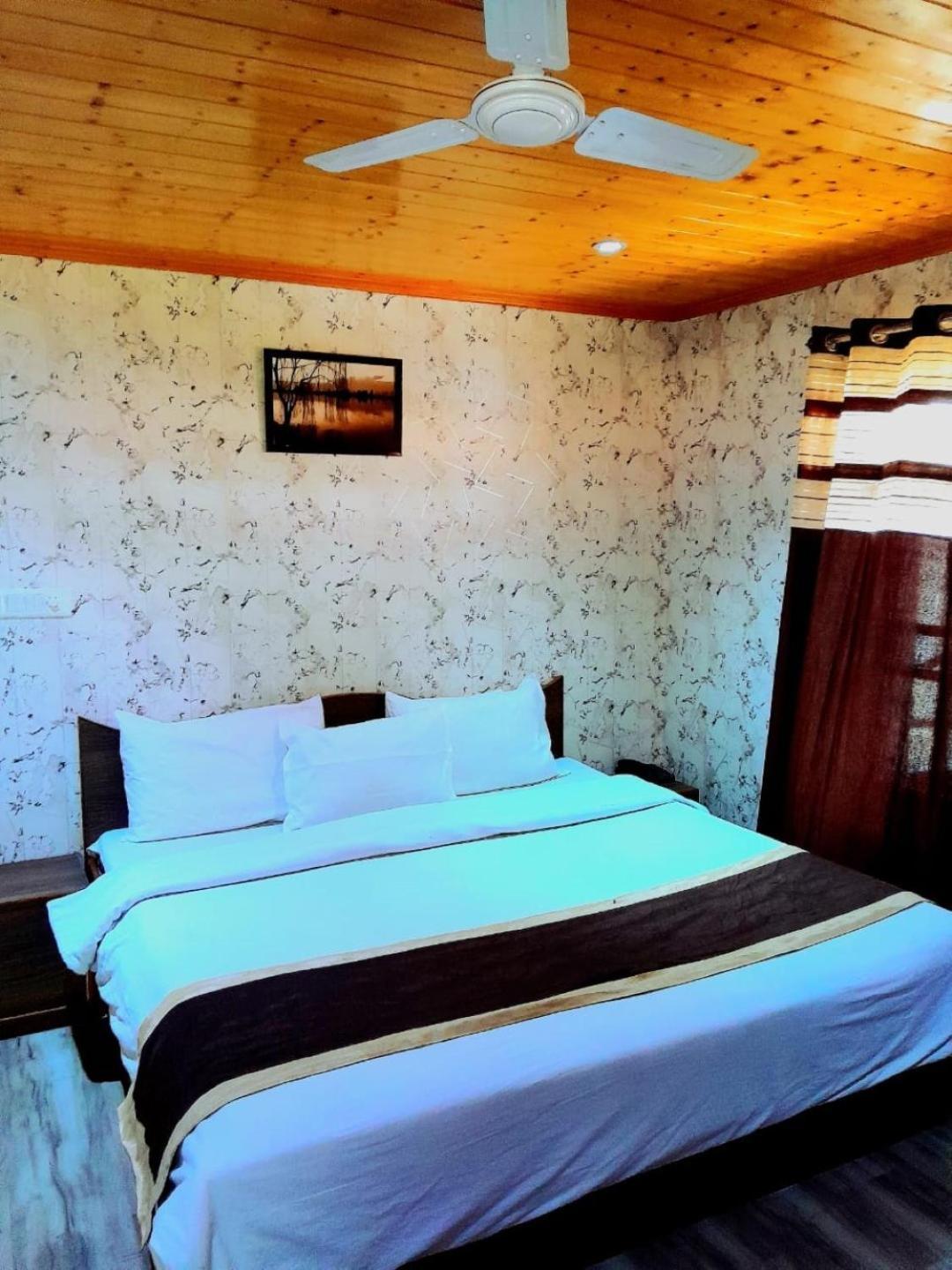 Sheesha Residency 3* Srinagar (Jammu and Kashmir)