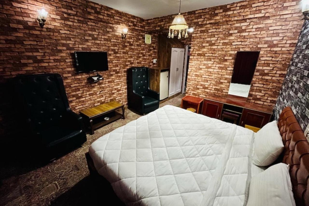 Hotel International