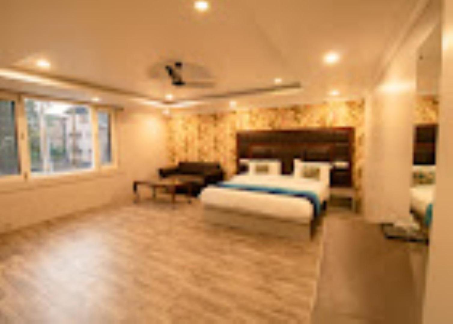 Hotel German Residency ,