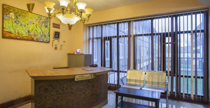 Pride Continental 3* Srinagar (Jammu and Kashmir)