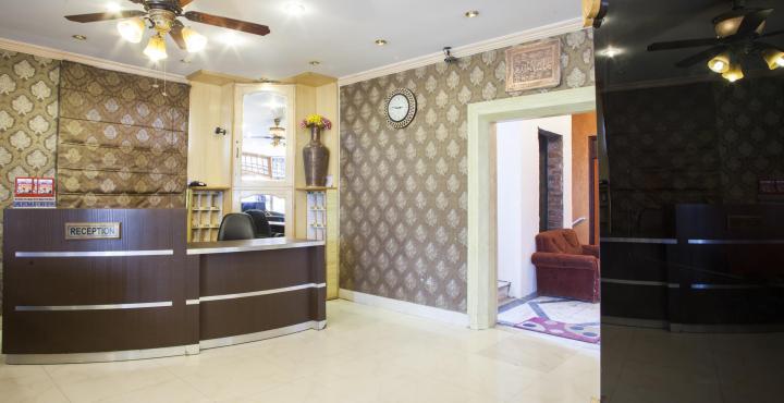 Hotel Oyo 4642 Nishat View Srinagar (Jammu and Kashmir)
