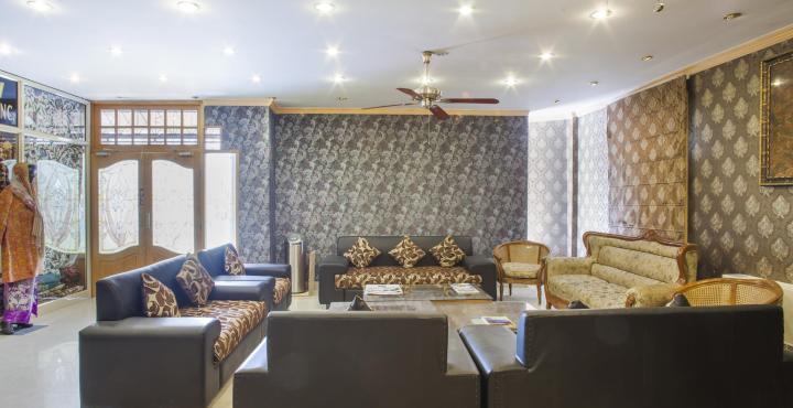 Hotel Oyo 4642 Nishat View 3*