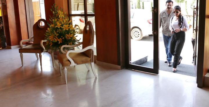 Hotel Batra And Residences
