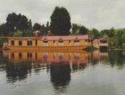 Botel Canada Houseboats