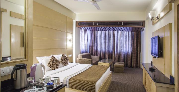 Hotel Comrade 4*