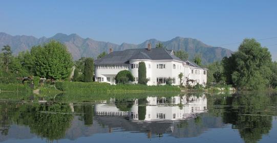 Dar-es-salam Srinagar (Jammu and Kashmir)