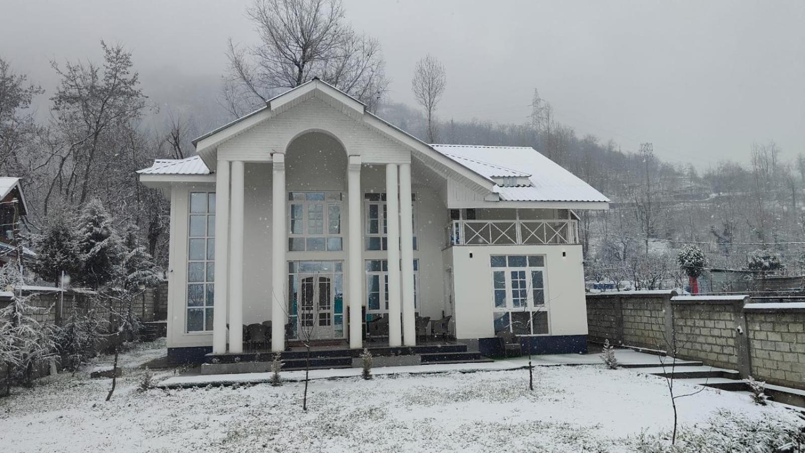 Homestay Nature's Edge Nishat *