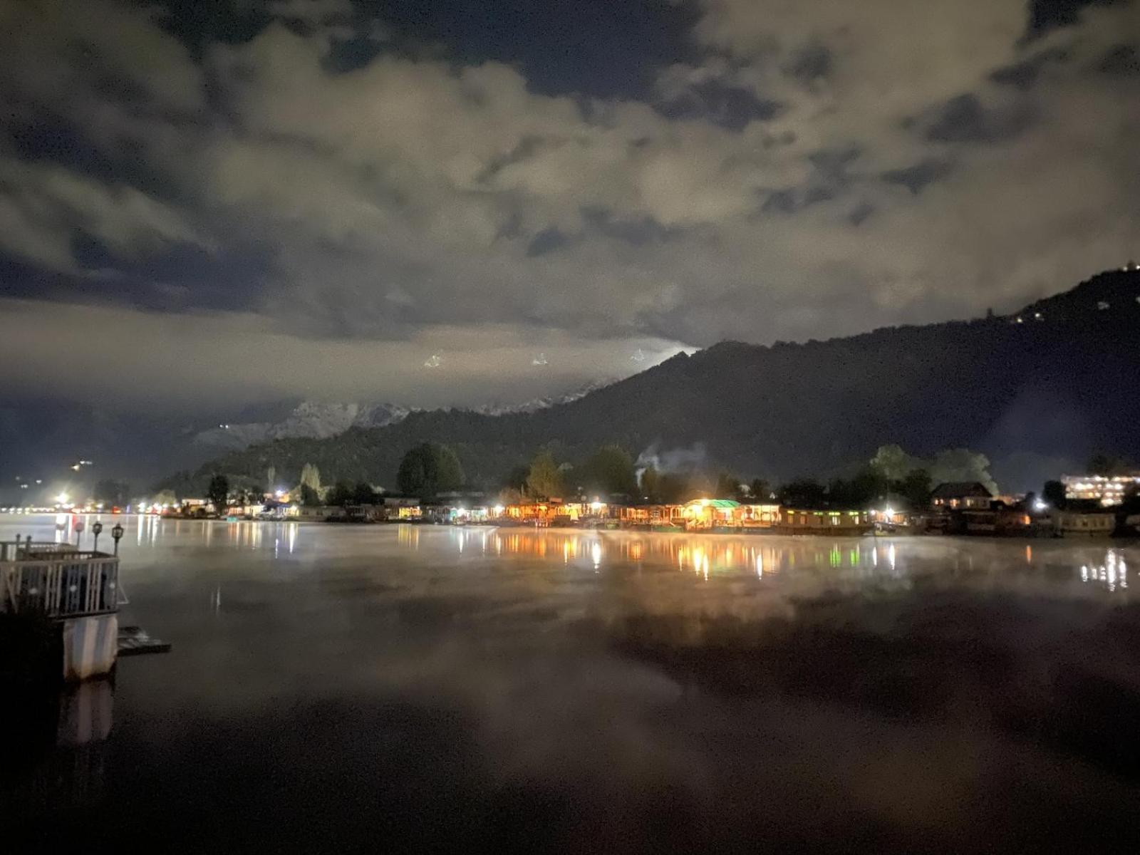 Hotel The Heritage Group Of Houseboats Srinagar (Jammu and Kashmir)