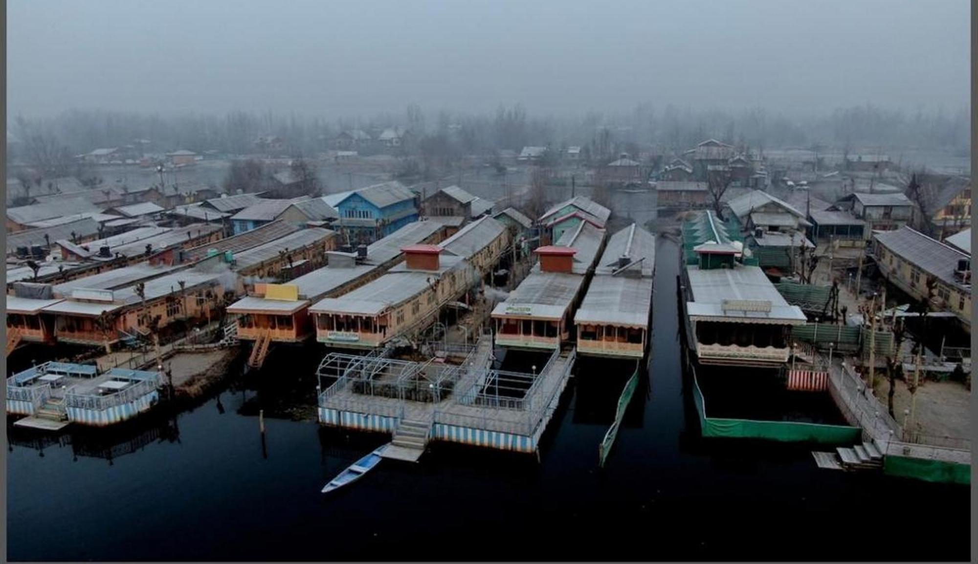 The Heritage Group Of Houseboats Hotel