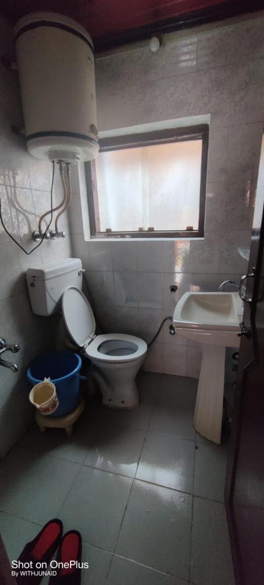 Dal Fog Bed & Breakfast Srinagar (Jammu and Kashmir)