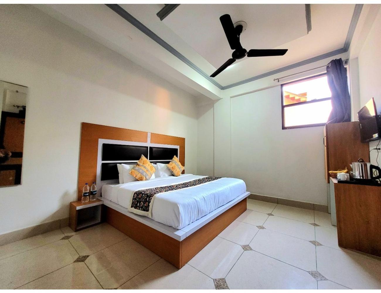 Snowlight, Khaniyar, Homestay