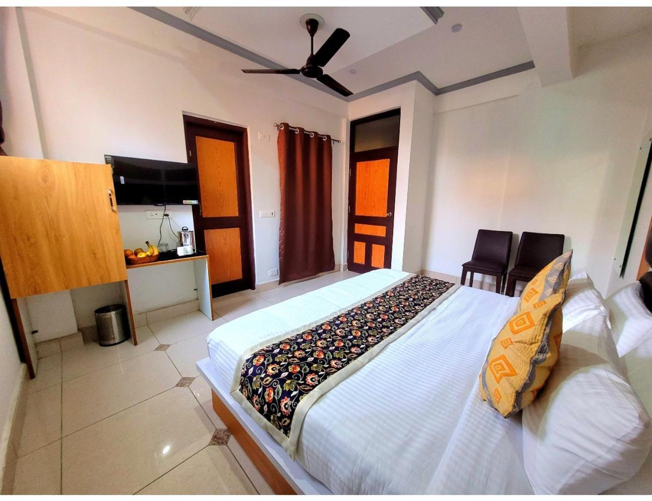 Snowlight, Khaniyar, Homestay