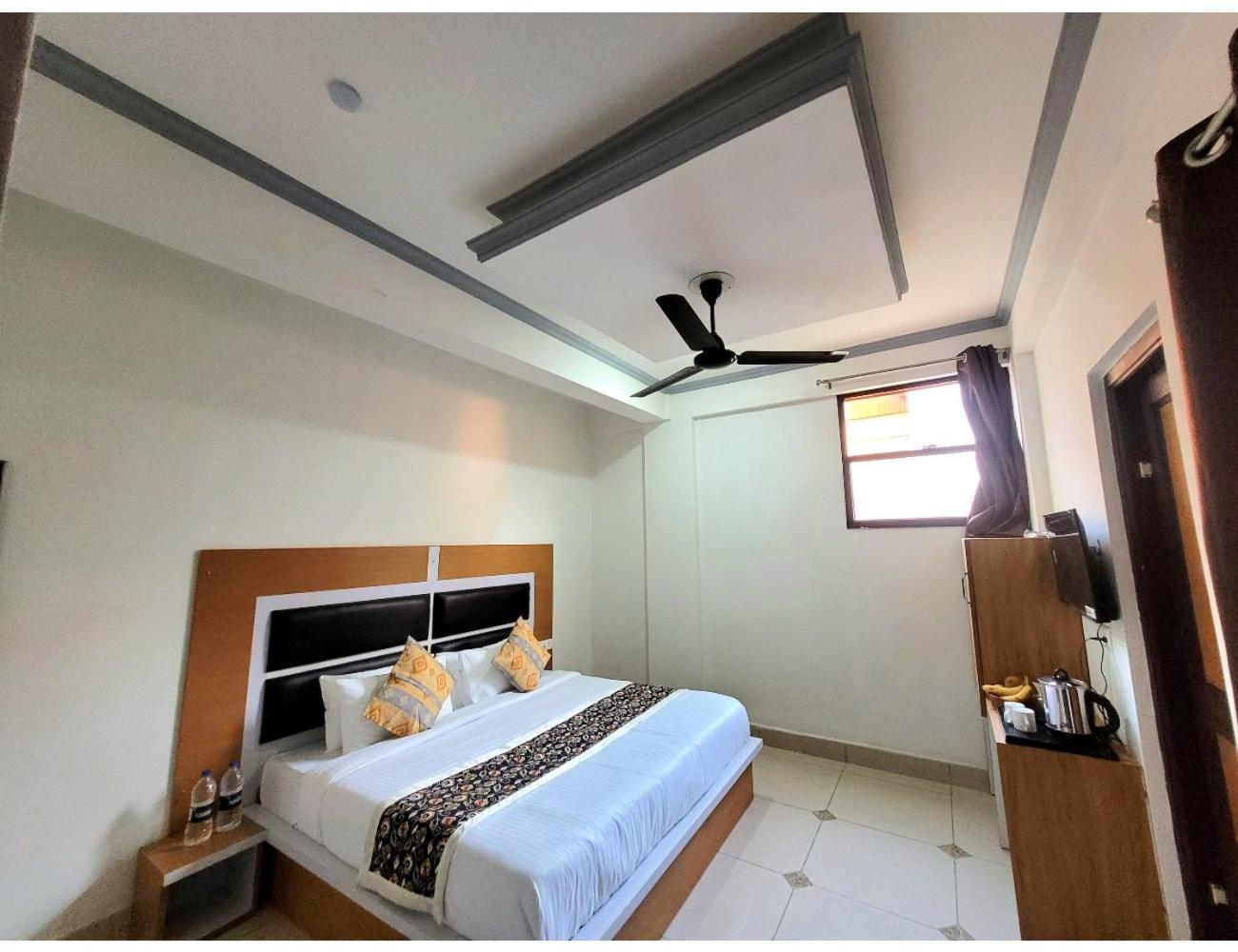 Snowlight, Khaniyar, Homestay Srinagar (Jammu and Kashmir)