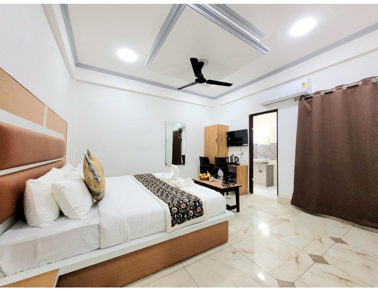Snowlight, Khaniyar, Homestay