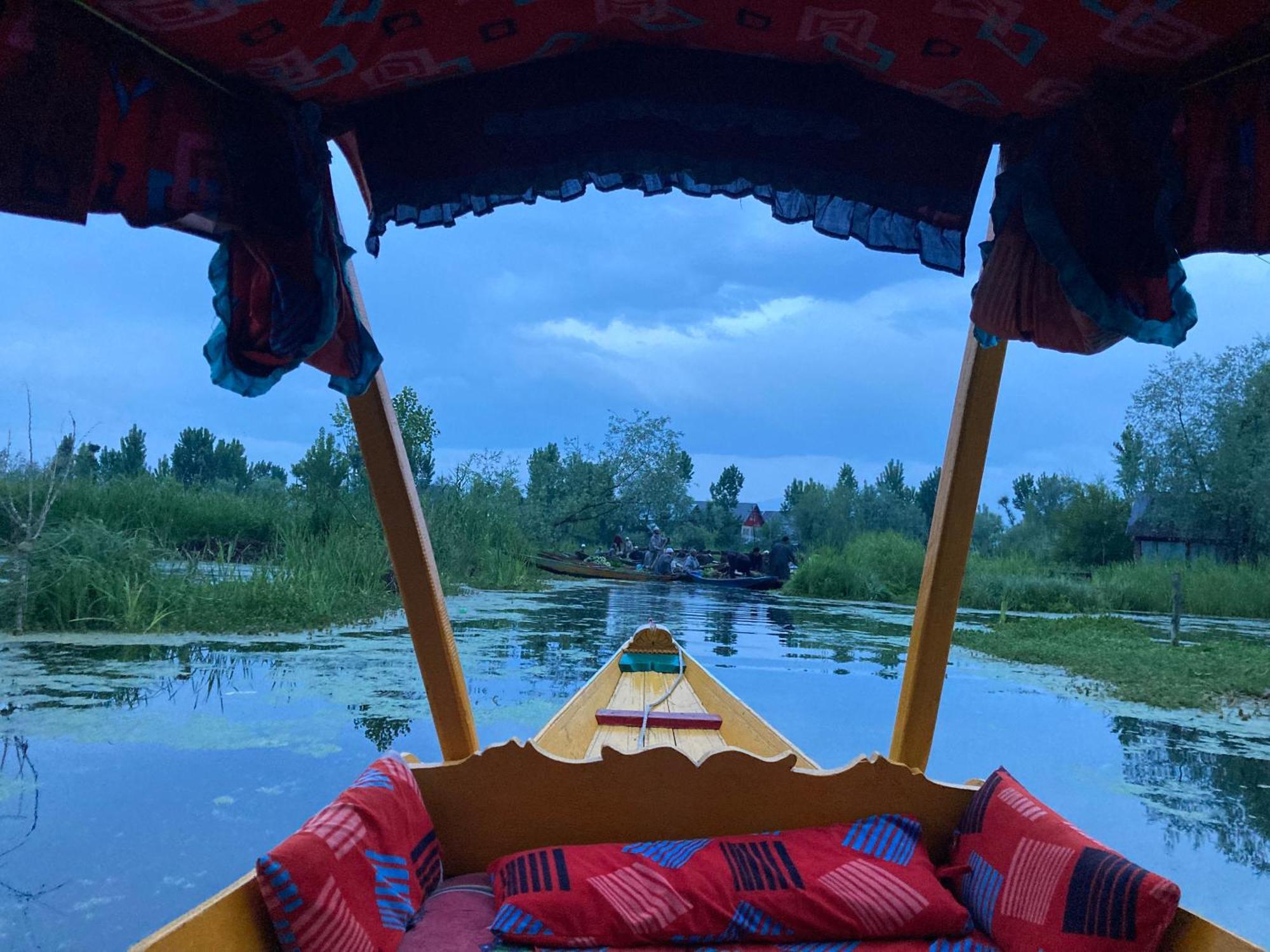 Botel Houseboat Lily Of Nageen 3*
