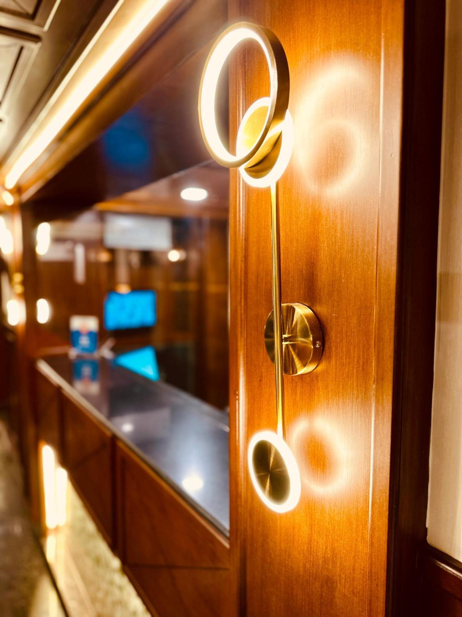 Walisons Hotel 3*