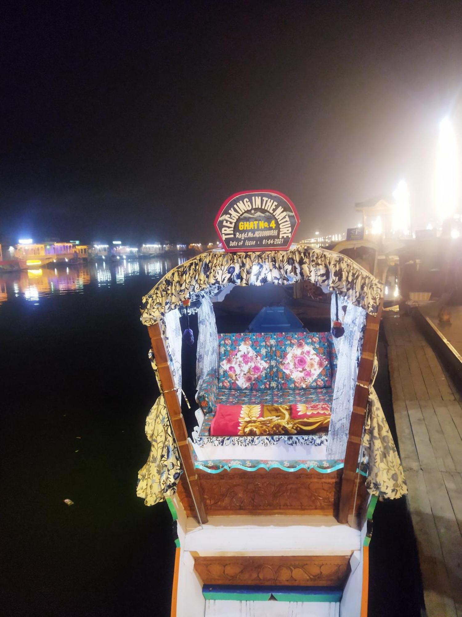 H.b 3* Srinagar (Jammu and Kashmir)