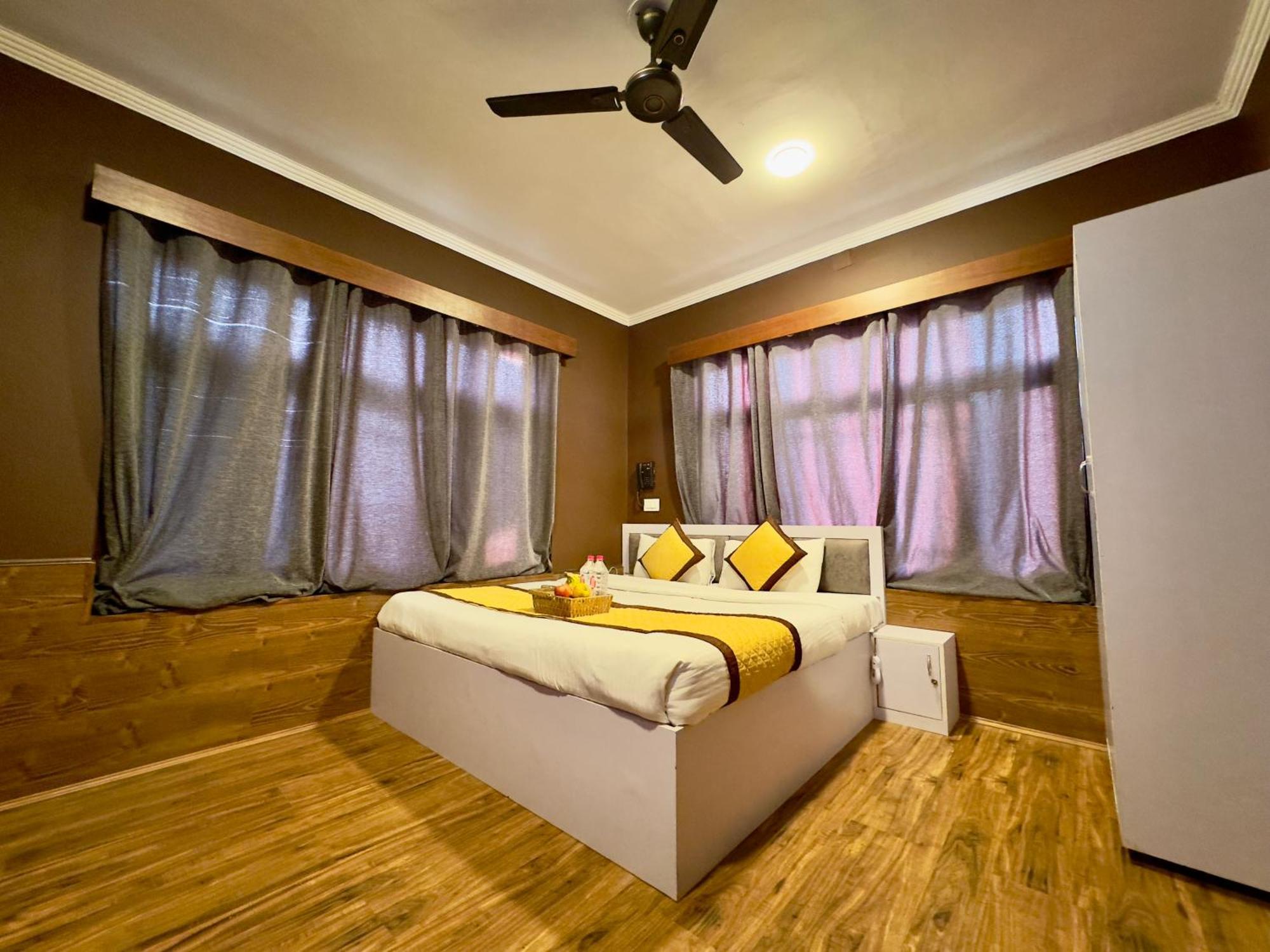 Hotel Jafson Accommodates