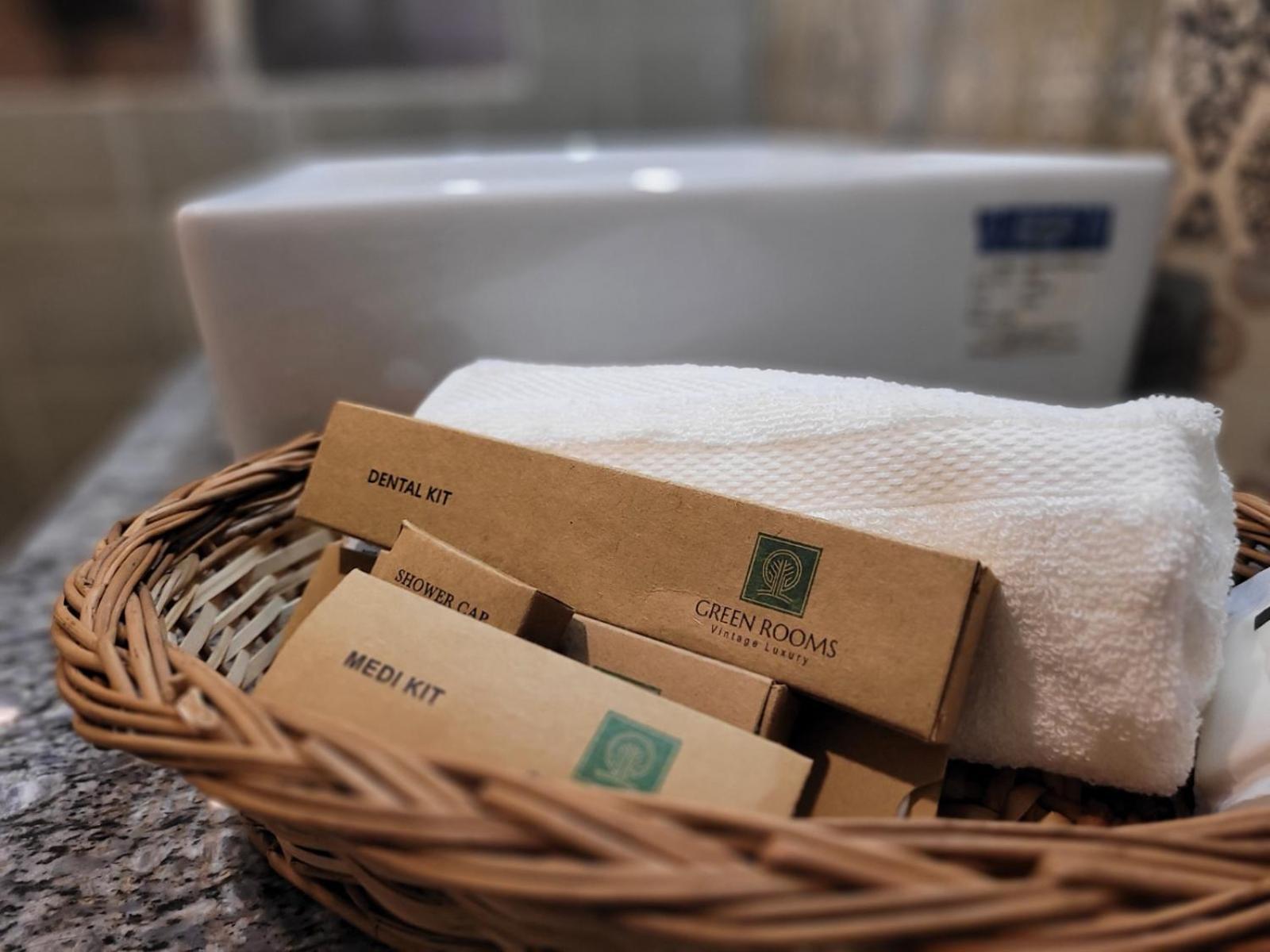 Rooms, Vintage Luxury Near Dal 4*