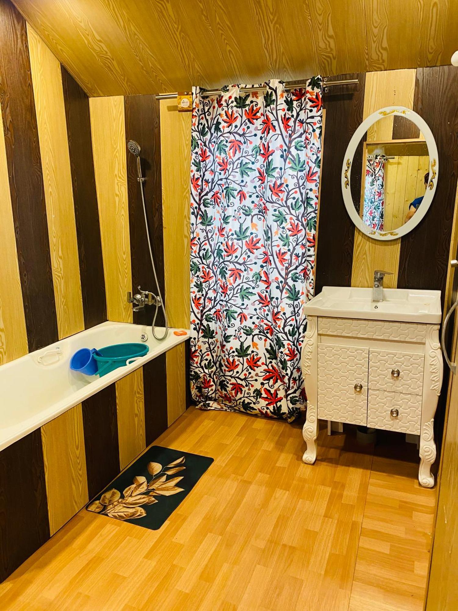 Botel House Boat New Pala Palace 3*