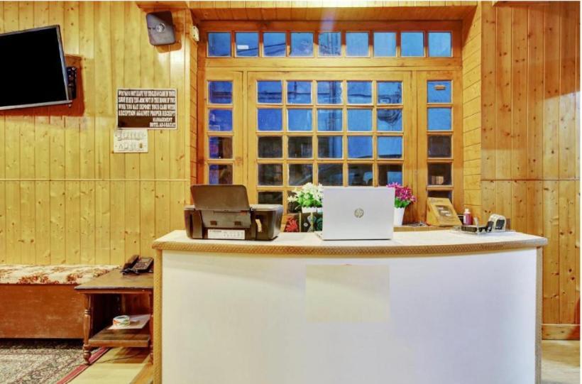 Ab-i-hayat Hotel
