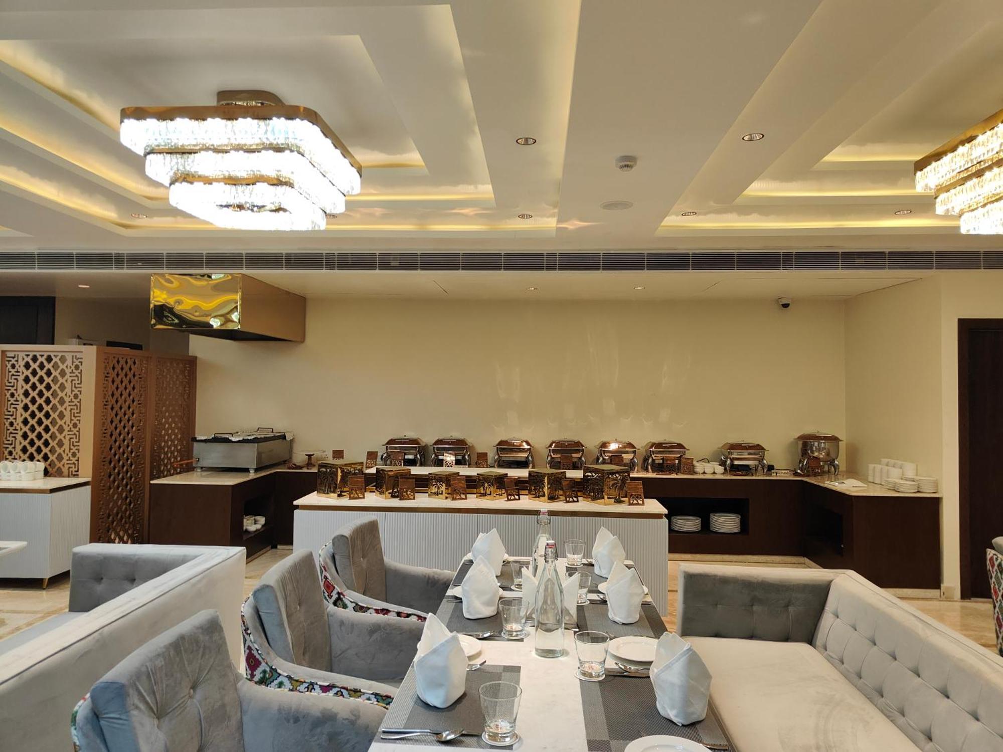 Hotel Arco And 4*
