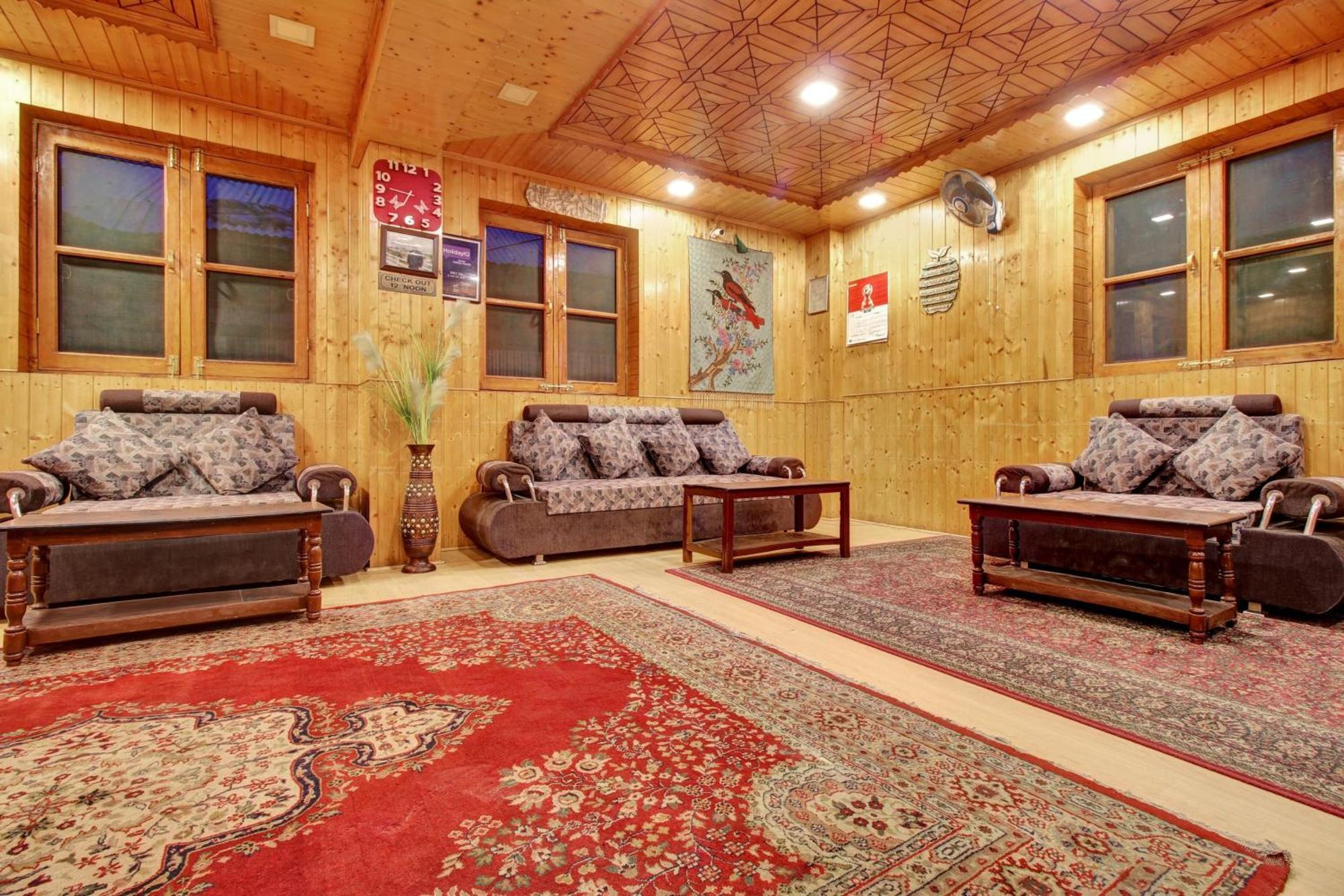 Hotel Ab-i-hayat 2*