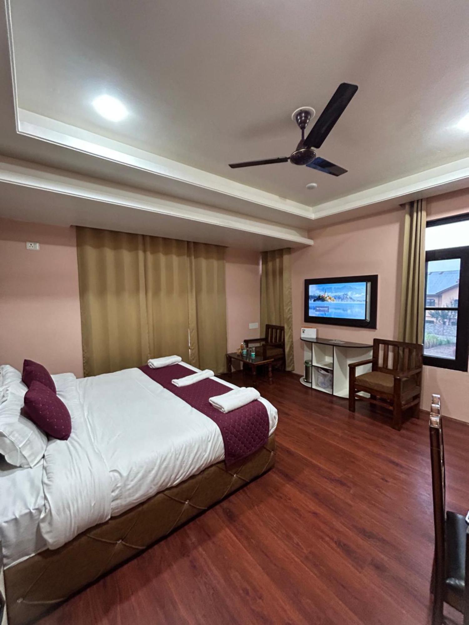 Hotel Fair Mount, Airport Road, Humhama