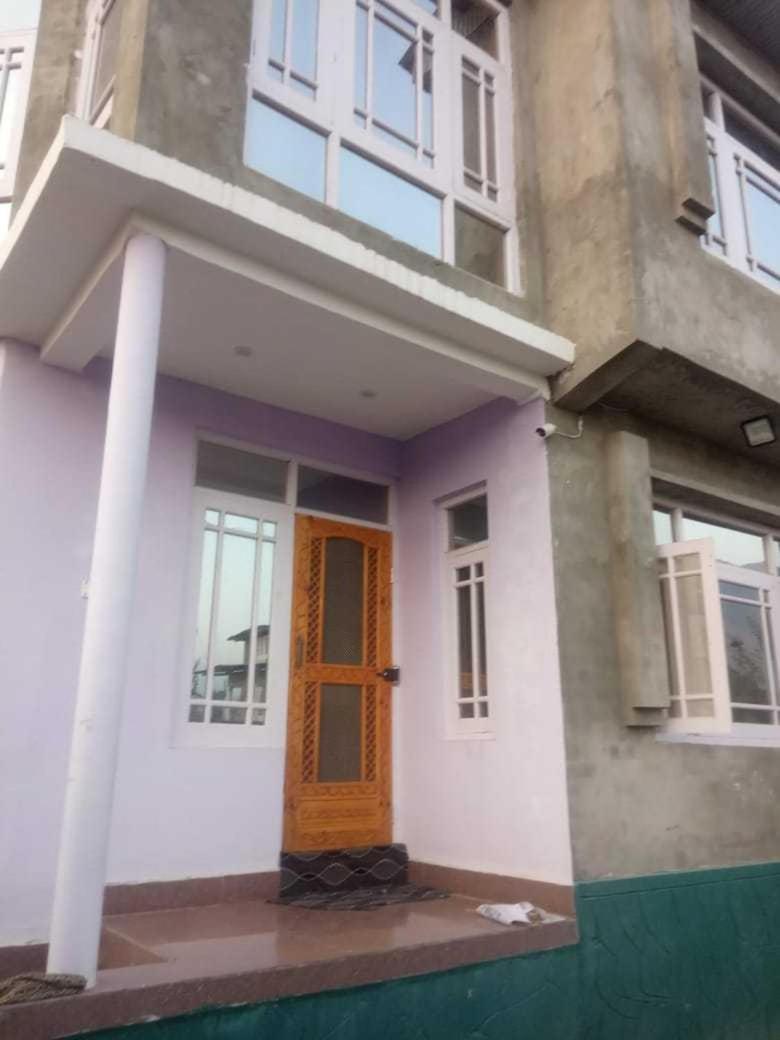 Apartment Oyo Yasmeena *