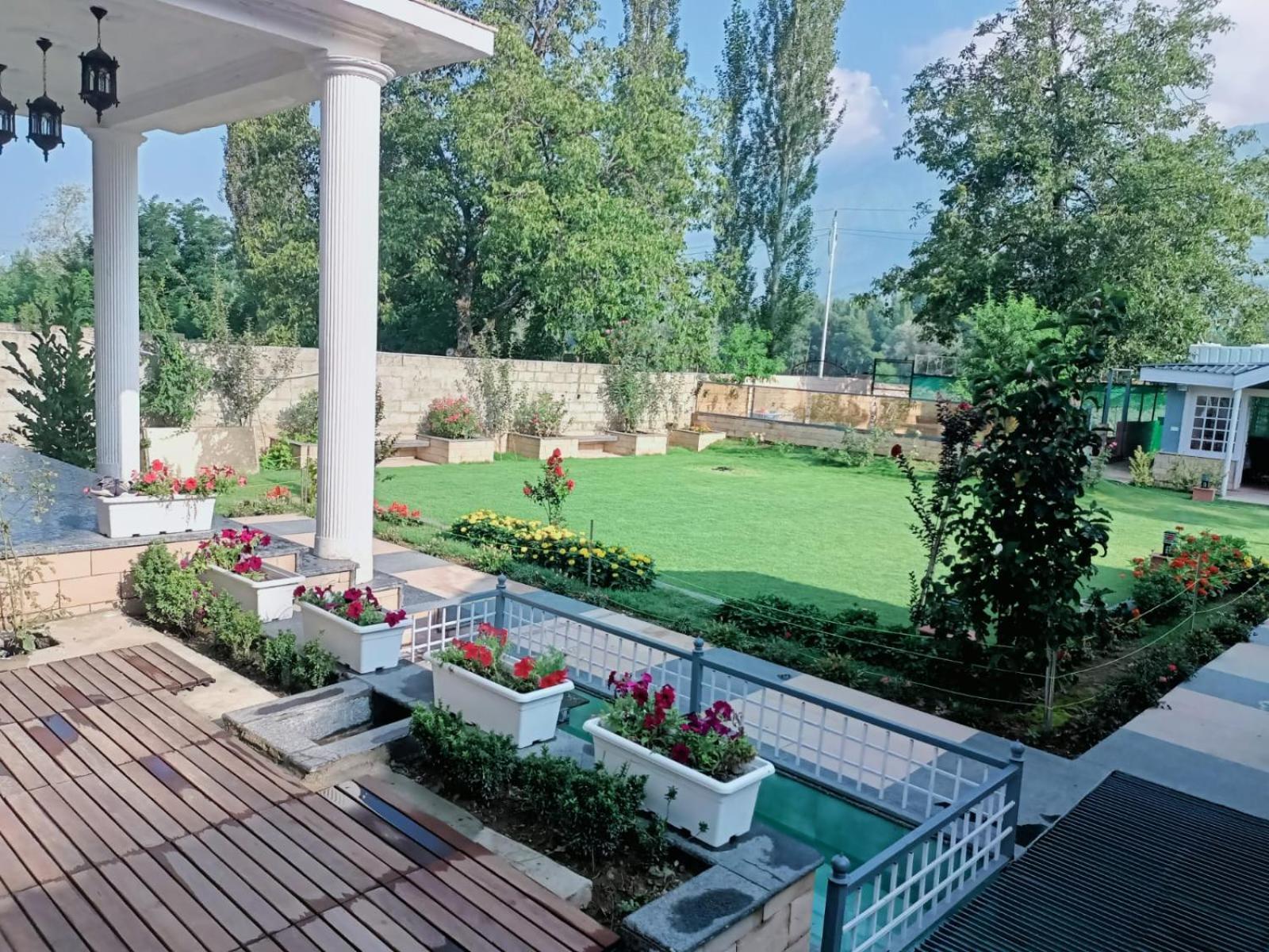 Upani Srinagar (Jammu and Kashmir)
