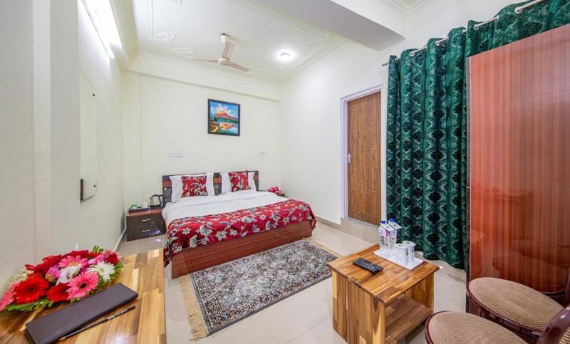 Wood Venture Residency By Pattern Srinagar (Jammu and Kashmir)