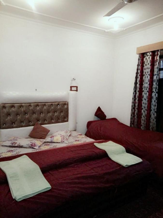 New Heaven Canal Guest house *