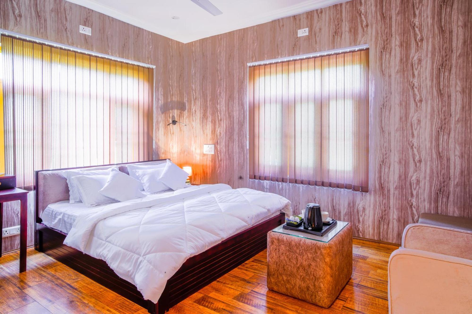 The Dewan Bagh 4*