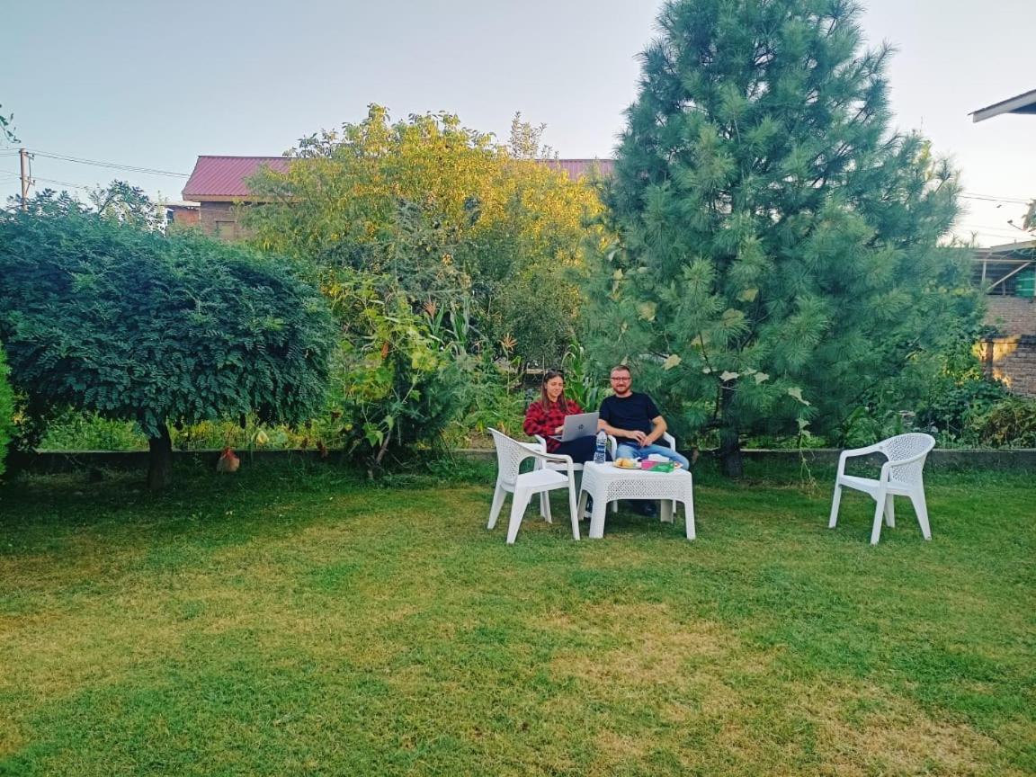 - A Luxury Living Apartment Srinagar (Jammu and Kashmir)