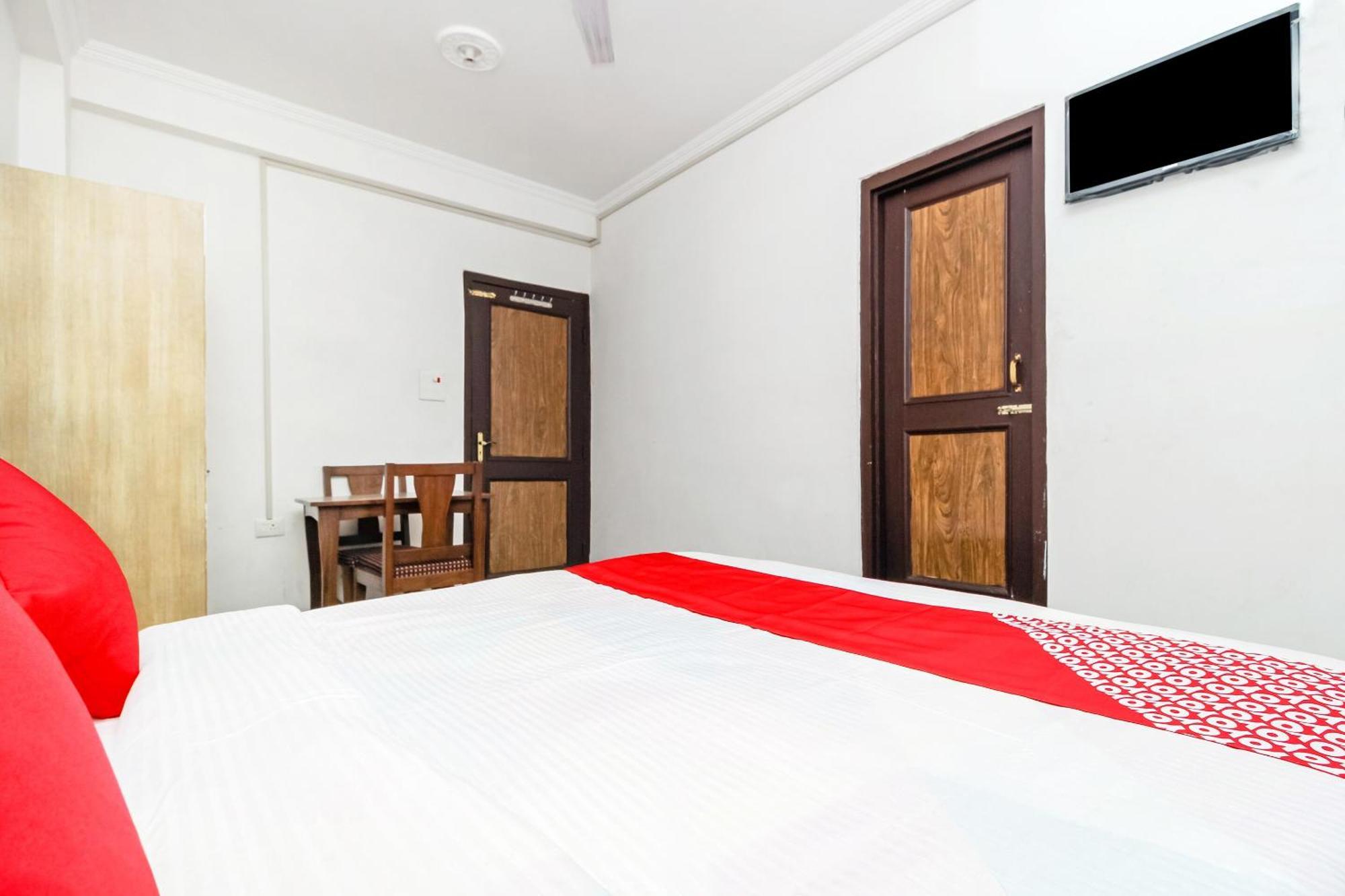 O 26454 Star & Restaurant 3* Srinagar (Jammu and Kashmir)