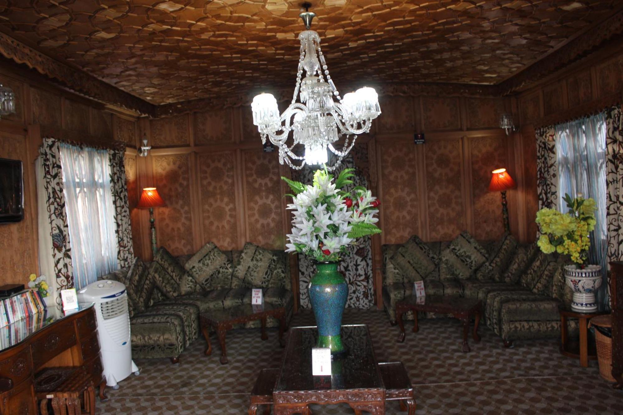 Swan Heritage Houseboats Hotel Srinagar (Jammu and Kashmir)