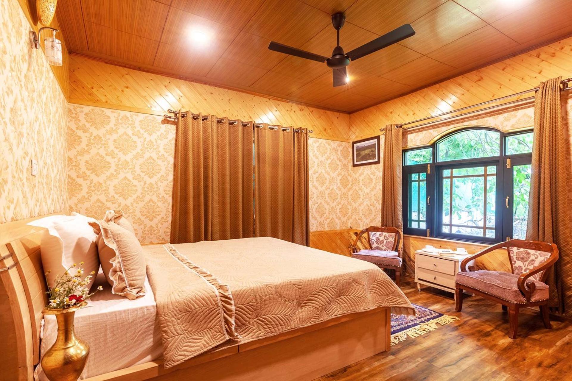 Stayvista At Lakeshore Bliss